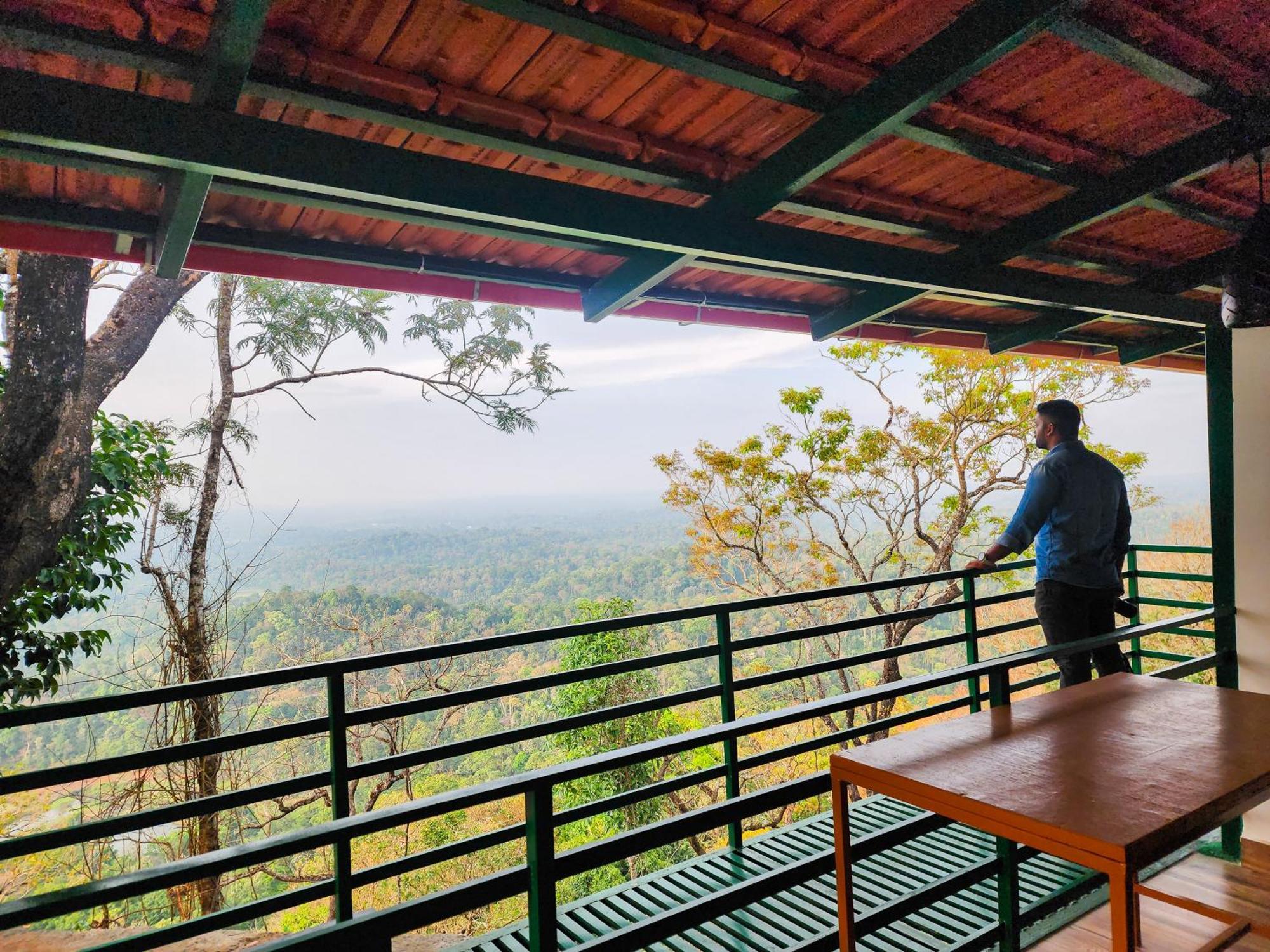Celestial Heights Homestay Kurchi Luaran gambar